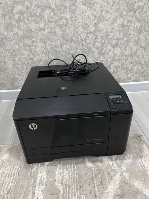 Принтер HP Laser Jet Pro 200 color