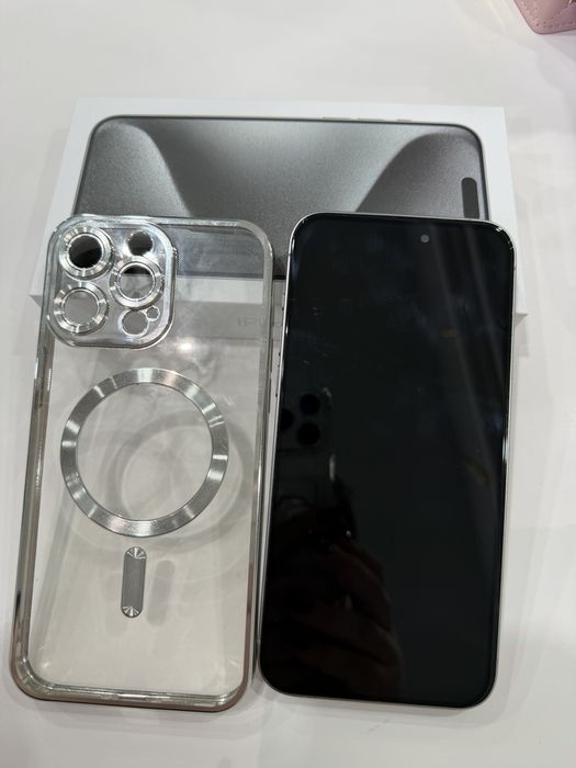 Продам айфон 15 pro max. Китай