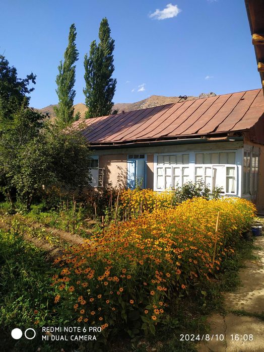 Ховли сотилади дача учун Зур жой