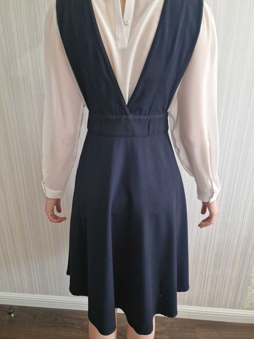 Школьный сарафан и блузка