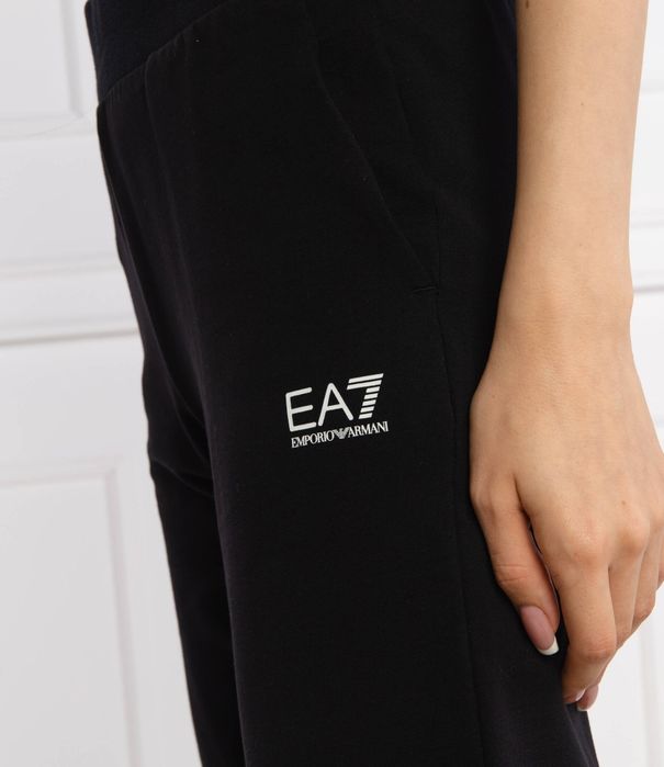Emporio Armani EA7 ново с етикета оригинално дамско долнище