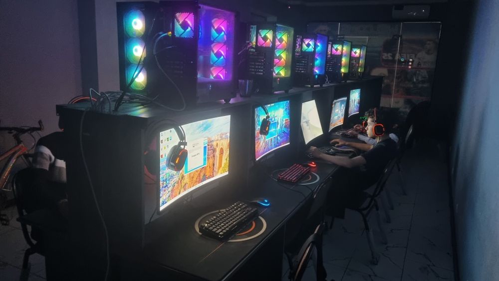 Kompyuter dona Game club