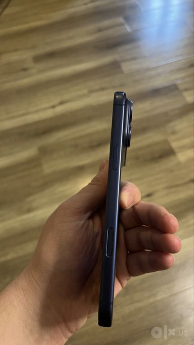 iphone 17 pro max Blue