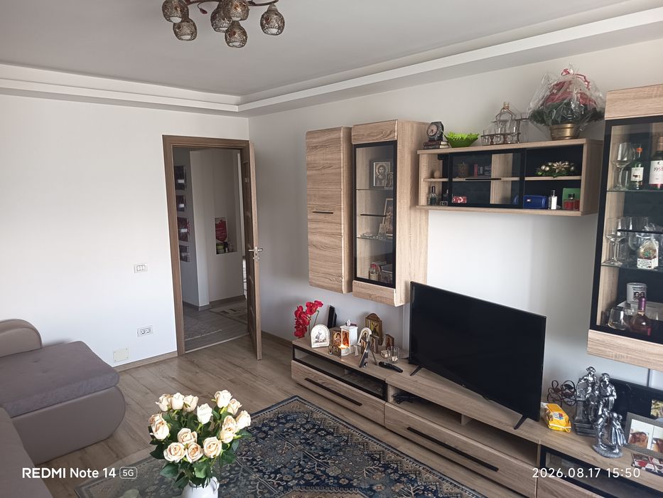 Apartament 2 camere zona Triaj 4/4 loc parcare beci (decomandat)
