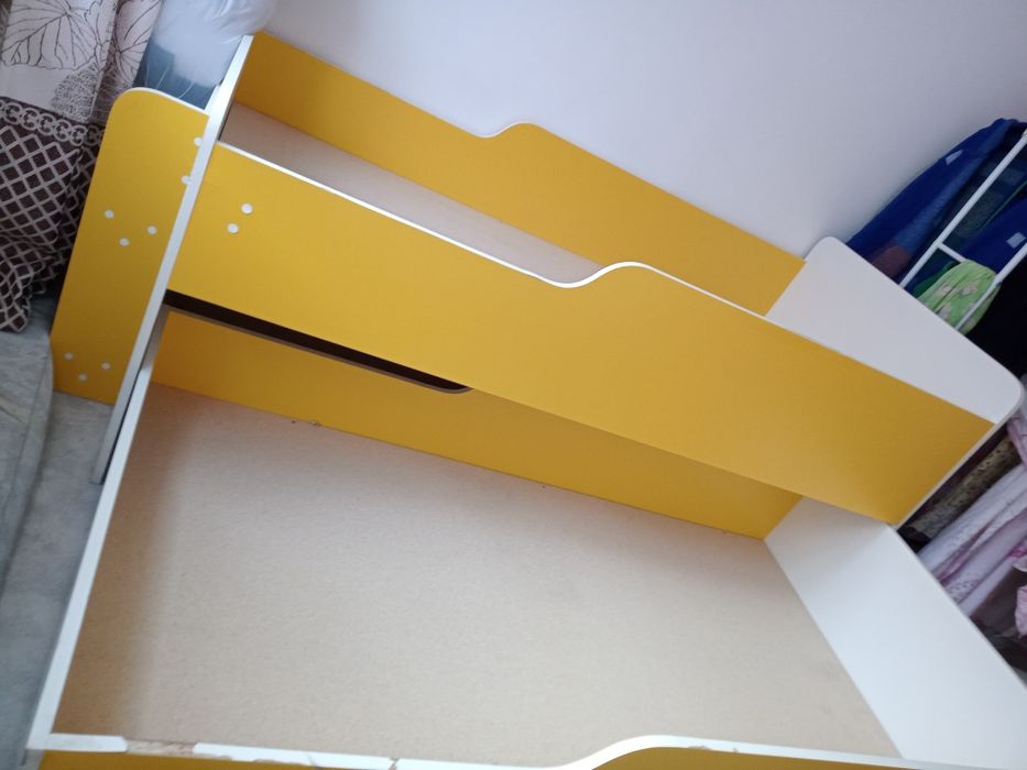 Срочно продам трансформер кровать детский