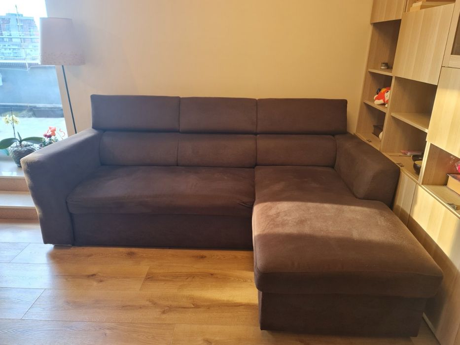 Ъглов диван на склад 270×170 см – разтегателен с ракла