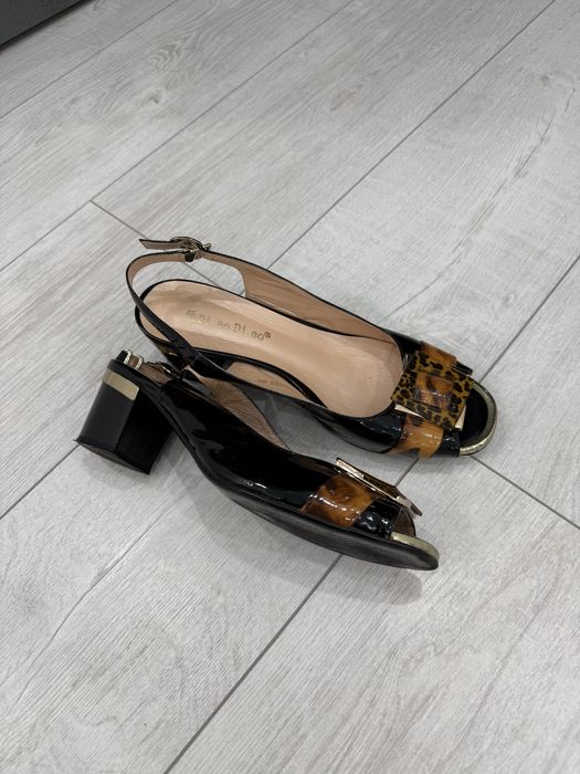 Туфли, босоножки