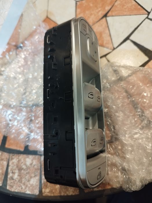 Оригинална конзола бутони Mercedes GLE 63 S AMG