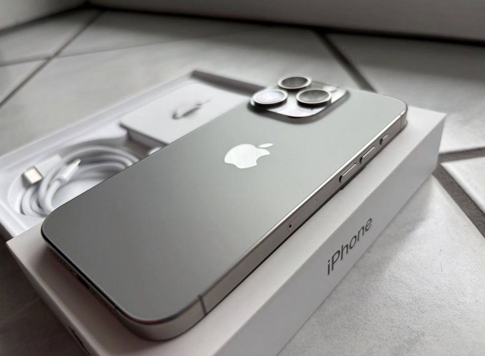 Iphone 15 pro, 128 GB, Natural , Ideal