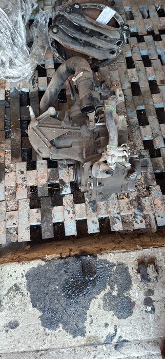 1.5 dci Рено i Канго ръчна скоростна кутия