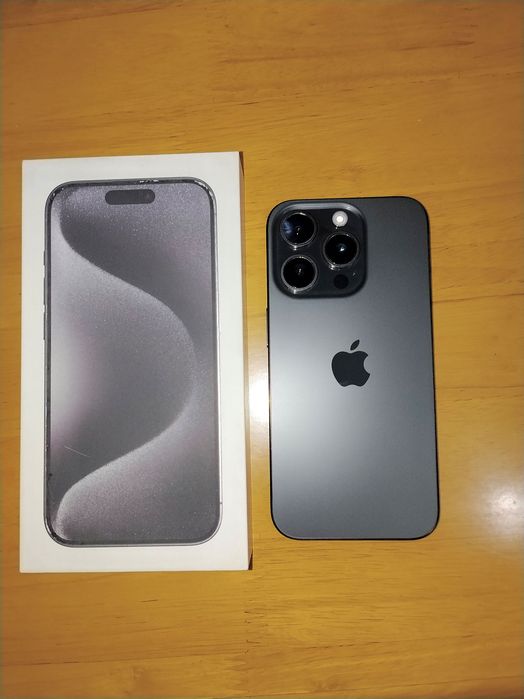 iPhone 15 pro чёрный