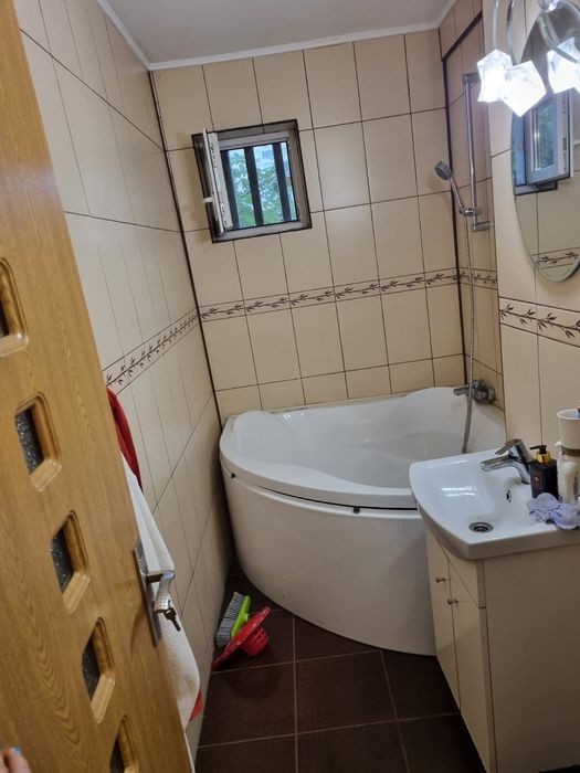 VÂND URGENT!! Cadă de baie New York 140x140