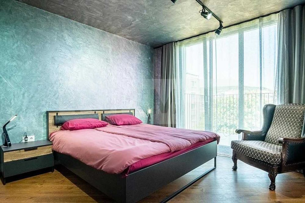 Дава се под наем Тристаен апартамент в Варна, Гръцка махала - 108 кв.м за 2000 € - Снимка #6