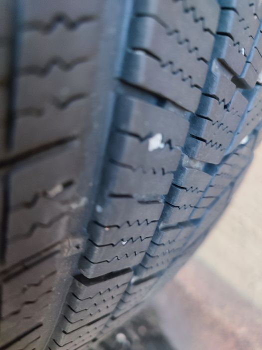 Anvelope Iarna HANKOOK Winter I cept Evo2 215/55 R17 98V- SUPER PRET!!