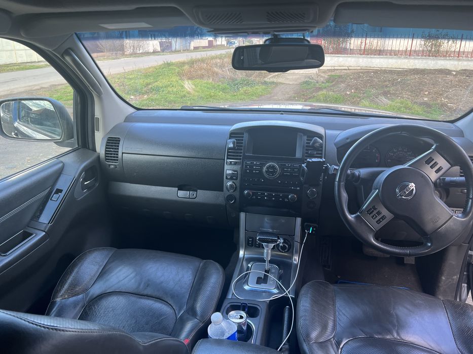 Nissan navara 2.5 2012