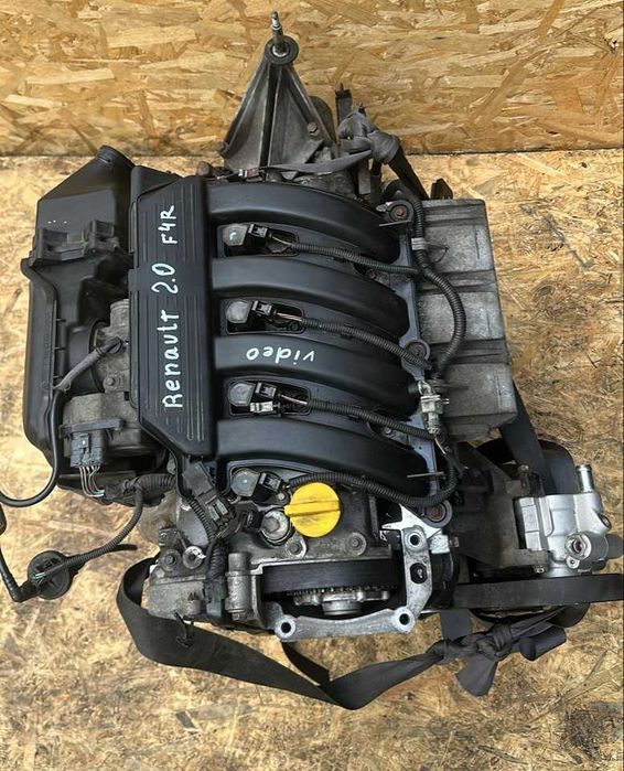 двигатель 2.0см Рено Лагуна Renault в полном навесе привозной.