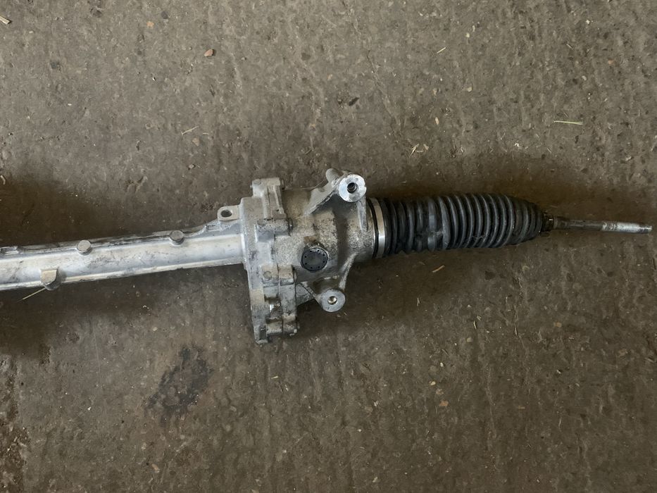 Рейка за бмв / bmw F20 F30