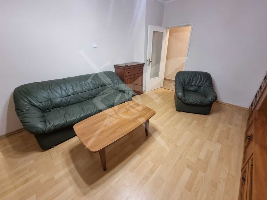 Дава се под наем Тристаен апартамент в София, Слатина - 122 кв.м за 800 € - Снимка #8