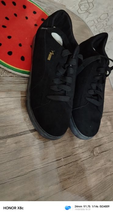 Продаю  красовки для мальчика