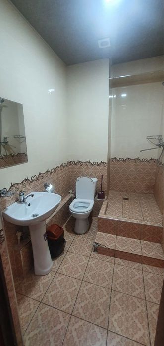 Продажа! Готовый гостиница 870 кв.м, 3-х этажный ор-р Арча куча.