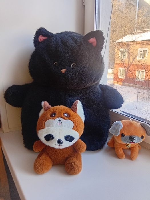 Игрушки продам...