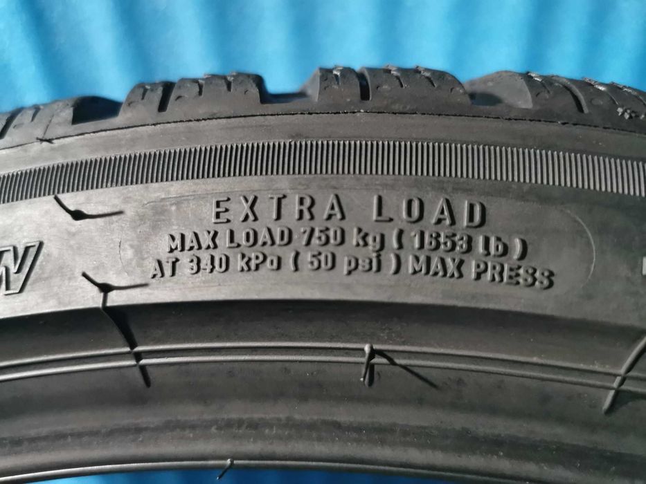 255/35 R21 - 275/35 R21 bridgestone m+s 4 bucati