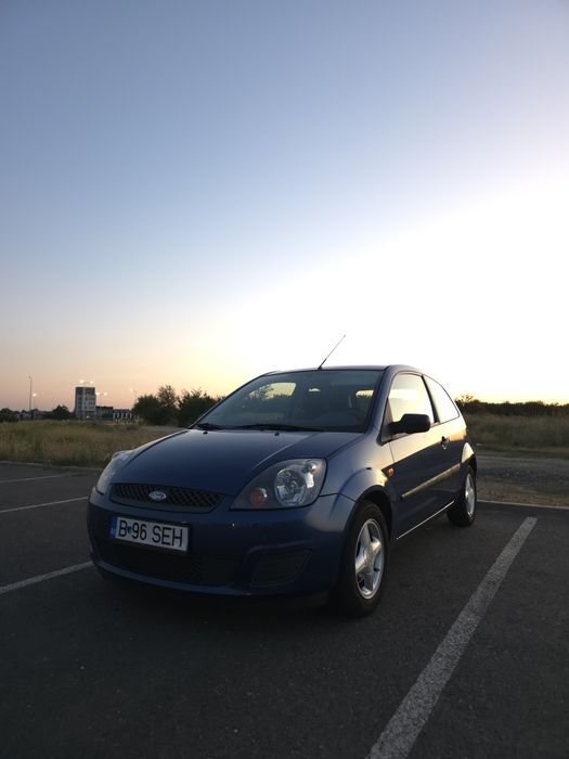 Ford Fiesta 2007 – 1.3 benzină, 69 CP – Fiabilă, economică, întreținută.