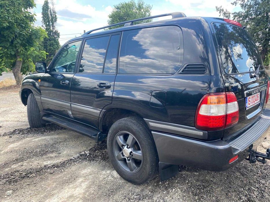 Vand Toyota Landcruiser 4,2 D din oct. 2005 autoutilitara