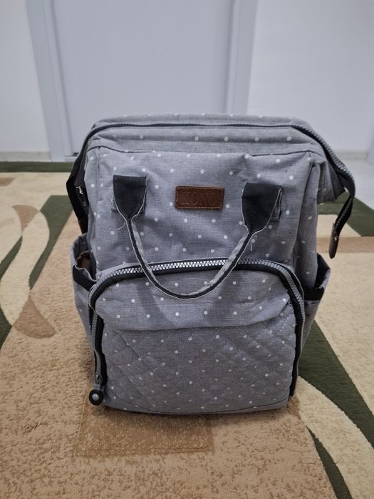 Ghiozdan pentru mame de bebelusi