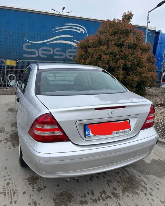 Mercedes-Benz C 200 2004