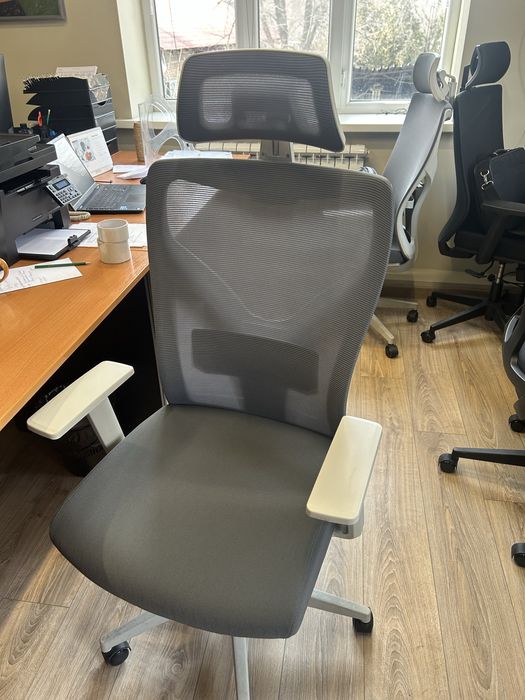 Кресло офисное, 3 шт