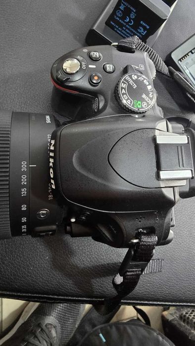 фотоапарат Nikon D5100 + обектив Sigma 18-300mm f/3.5-6.3 DC OS
