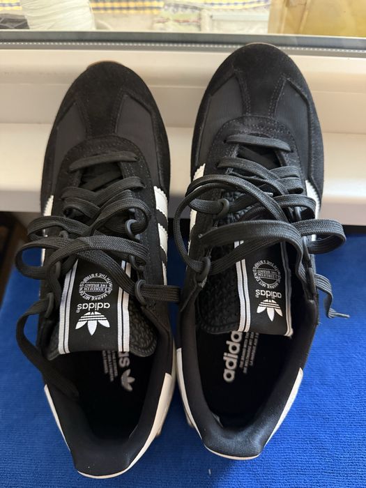 Adidas Retropy e5