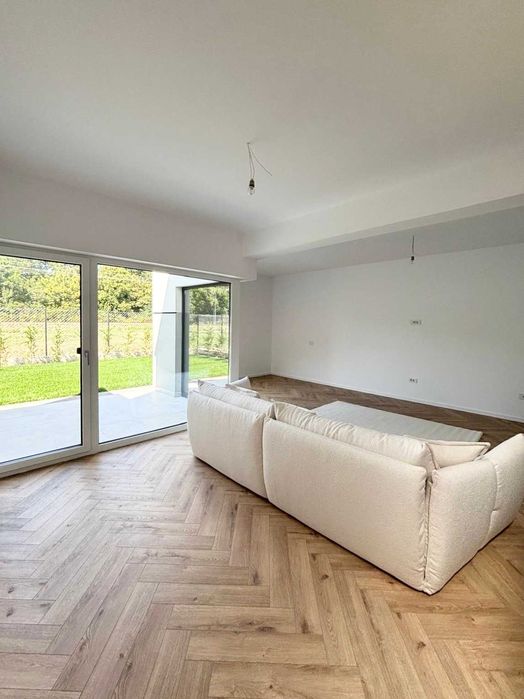 Duplex Modern Despartit | 115MP | PDC Daikin | Langa Padurea Verde