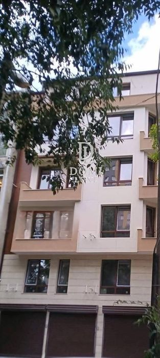 Продава се Тристаен апартамент в Варна, Лятно кино Тракия - 112 кв.м за 2017 €/кв.м - Снимка #8