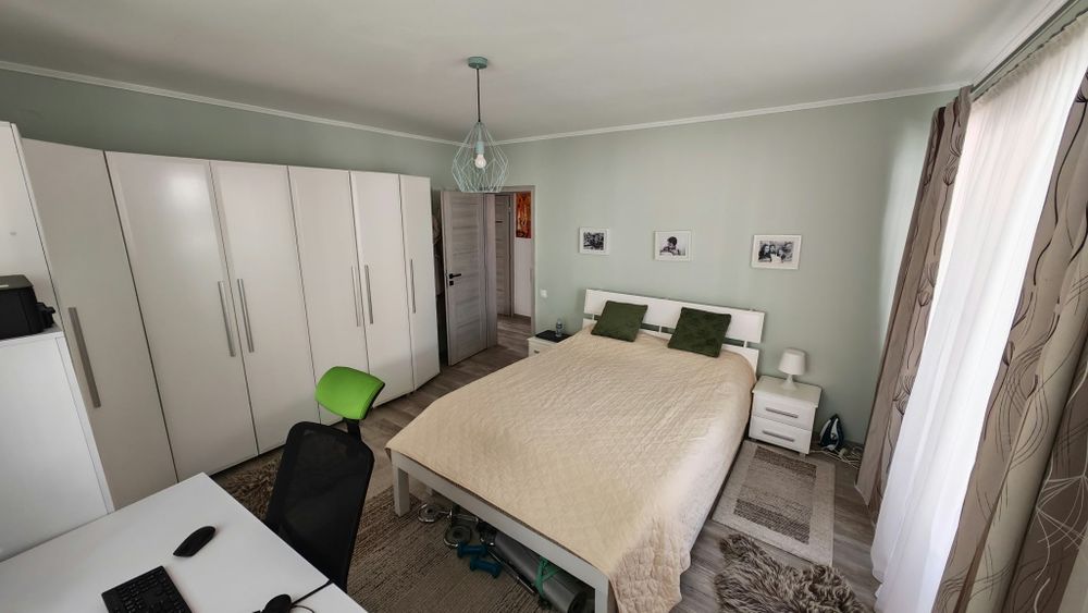 Inchiriez ap 3 camere Buna Ziua