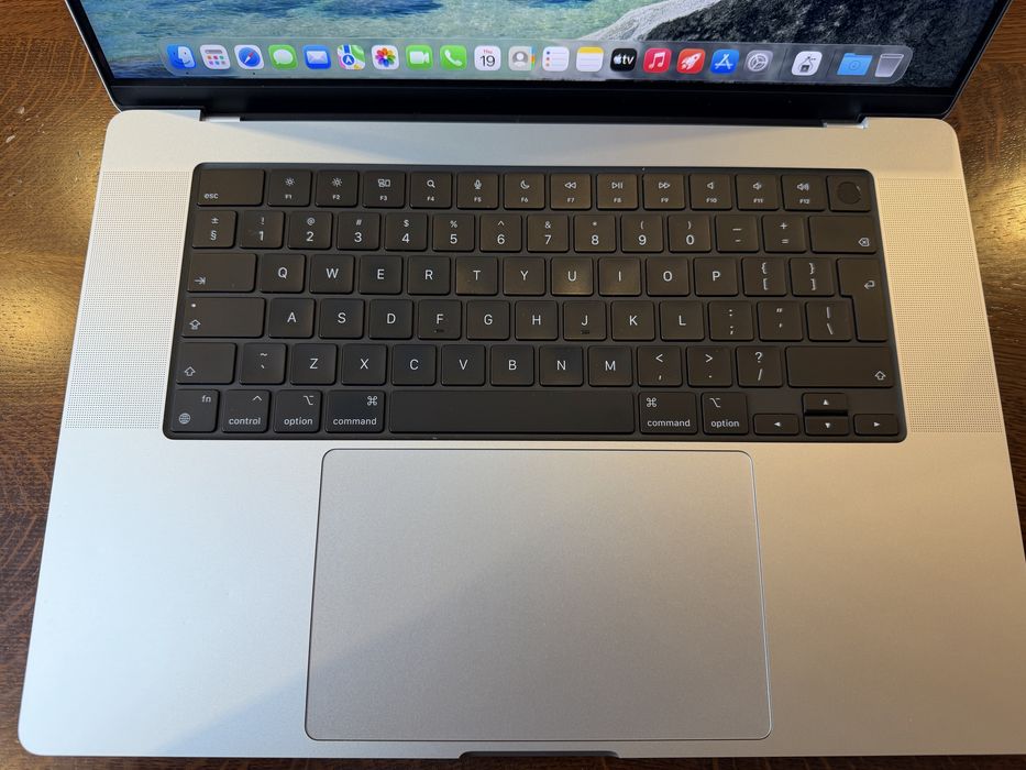 MacBook Pro 16” M4 Max 16C/40C 64GB 4TB Nano-Texture, garantie