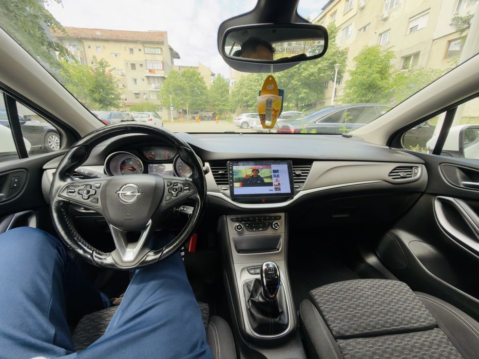 Opel Astra K | Volan și Scaune Încălzite | Lane Assist | Navigație Android | Dublu Climatronic