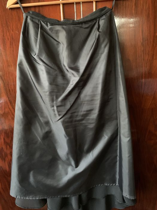 Fusta neagra eleganta