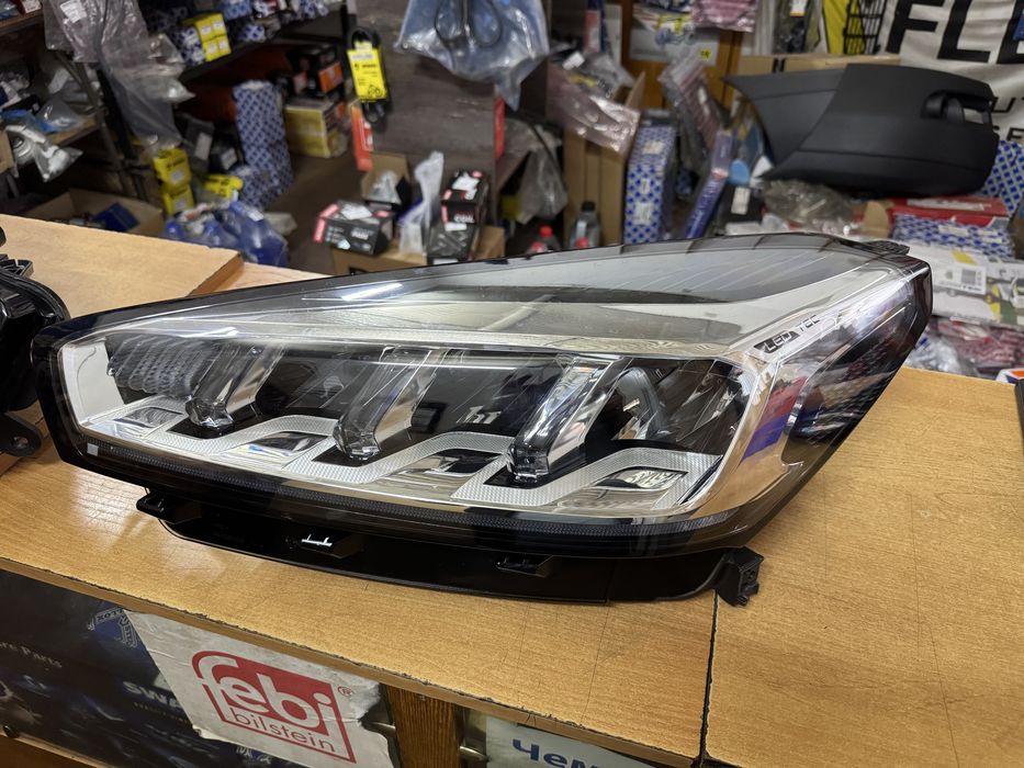 Фары основные черри