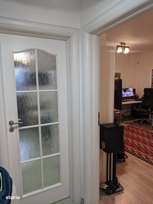 Garsonieră Spațioasă la Curte