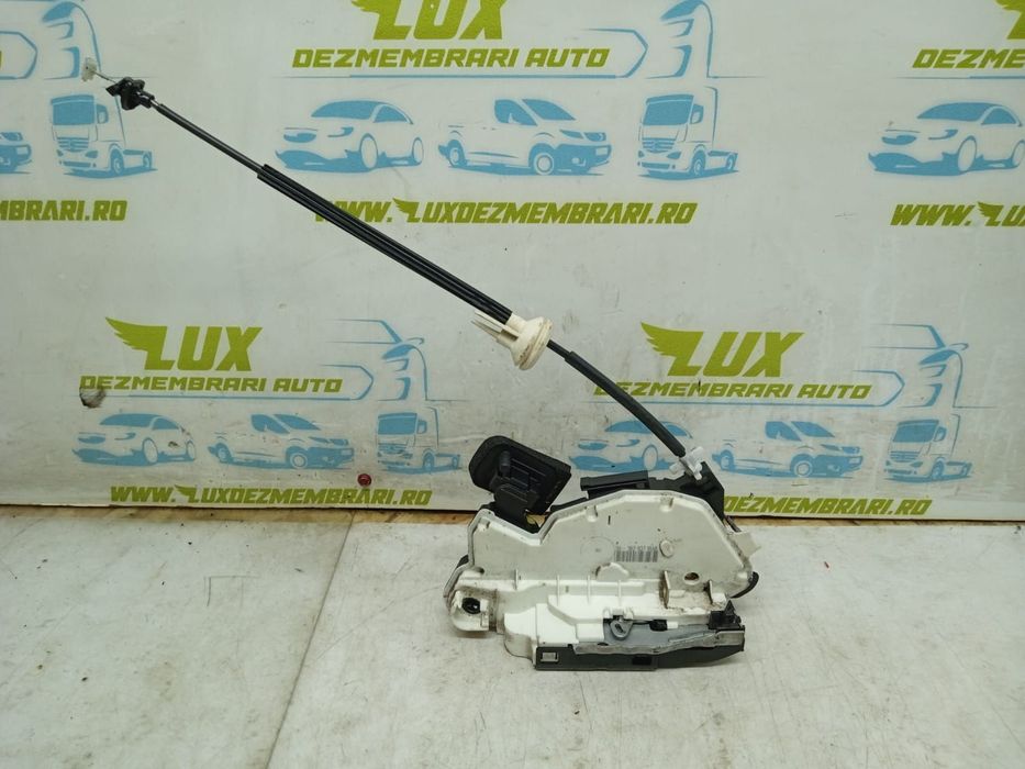 Broasca dreapta fata 5k2837016b Volkswagen VW Golf 6 [2008 - 2015] 1.