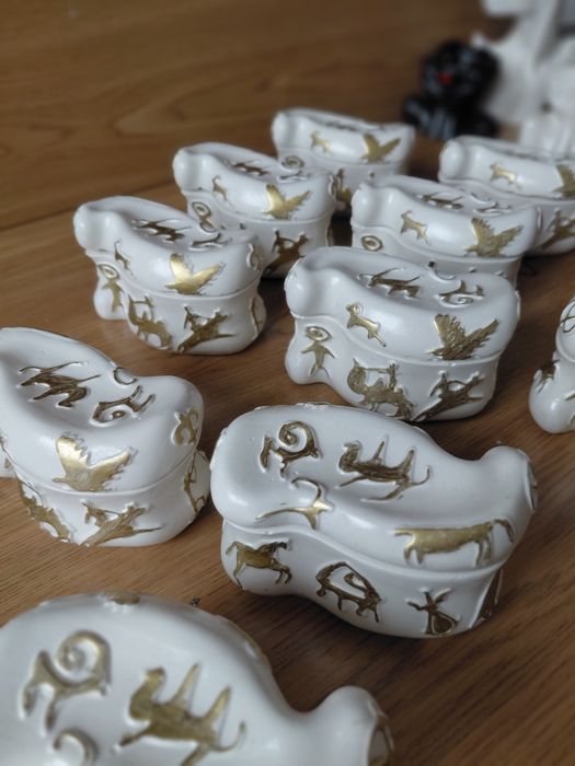 Тойбастар бонбаньерки