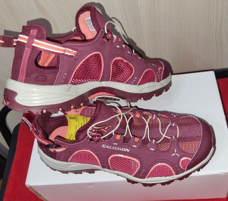 Sandale Salomon mărime 38 și 2/3