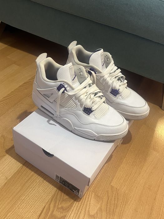 jordan 4 metallic purple stare perfecta purtati de 2 ori marimea 47,5 pret negociabil