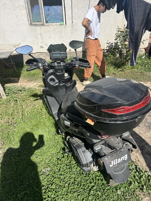 Мопед танк продаю