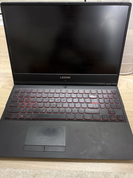 Продам ноутбук Lenovo Y7000