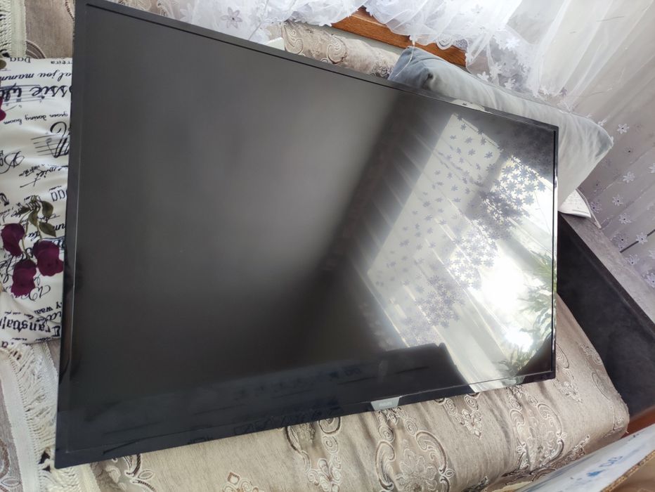 Продам Smart телевизор