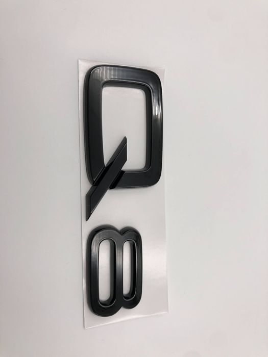Emblema Audi Q8 spate negru