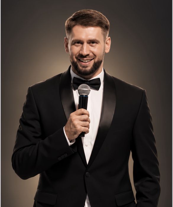 Ведущий мероприятий/тамада